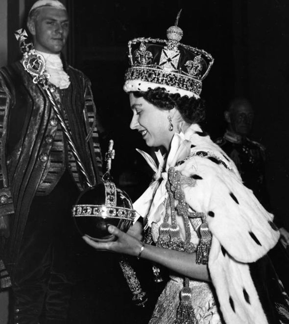 queen elizabeth ii coronation orb 856439