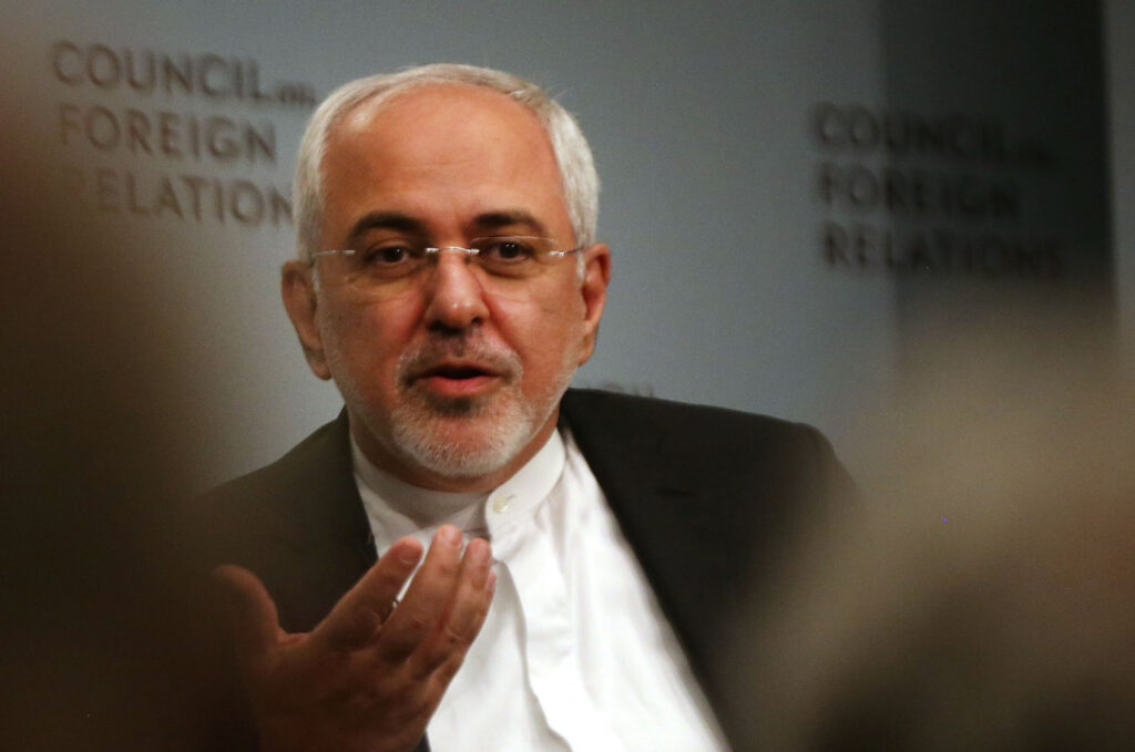 إيران وعدت بالالتزام مجددًا بكافة بنود الاتفاق النووي