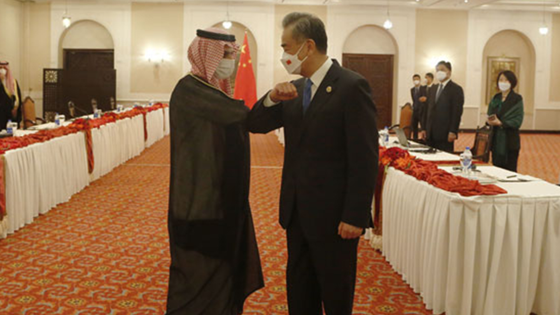 وزيرا الخارجية الصيني والسعودي