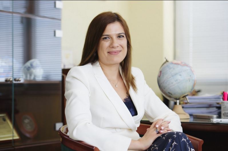وزيرة الطاقة والصناعة والتجارة القبرصية، ناتاسا بليديس