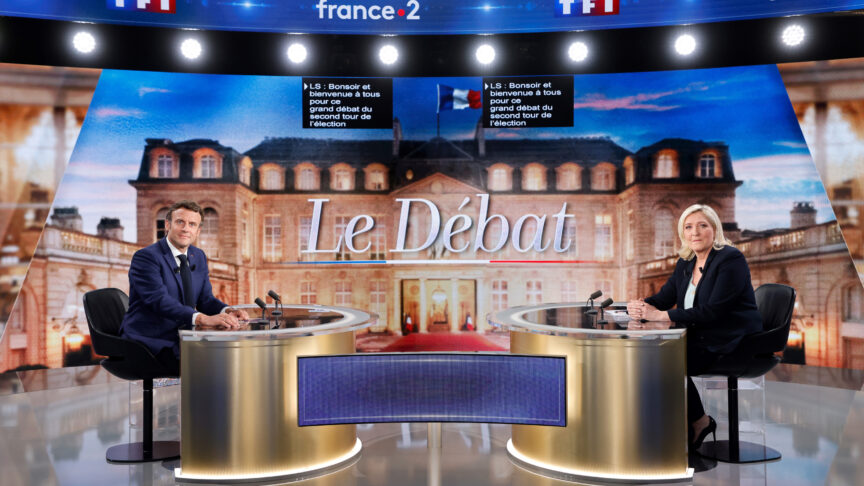 لوبان وماكرون في مناظرة الانتخابات الفرنسية