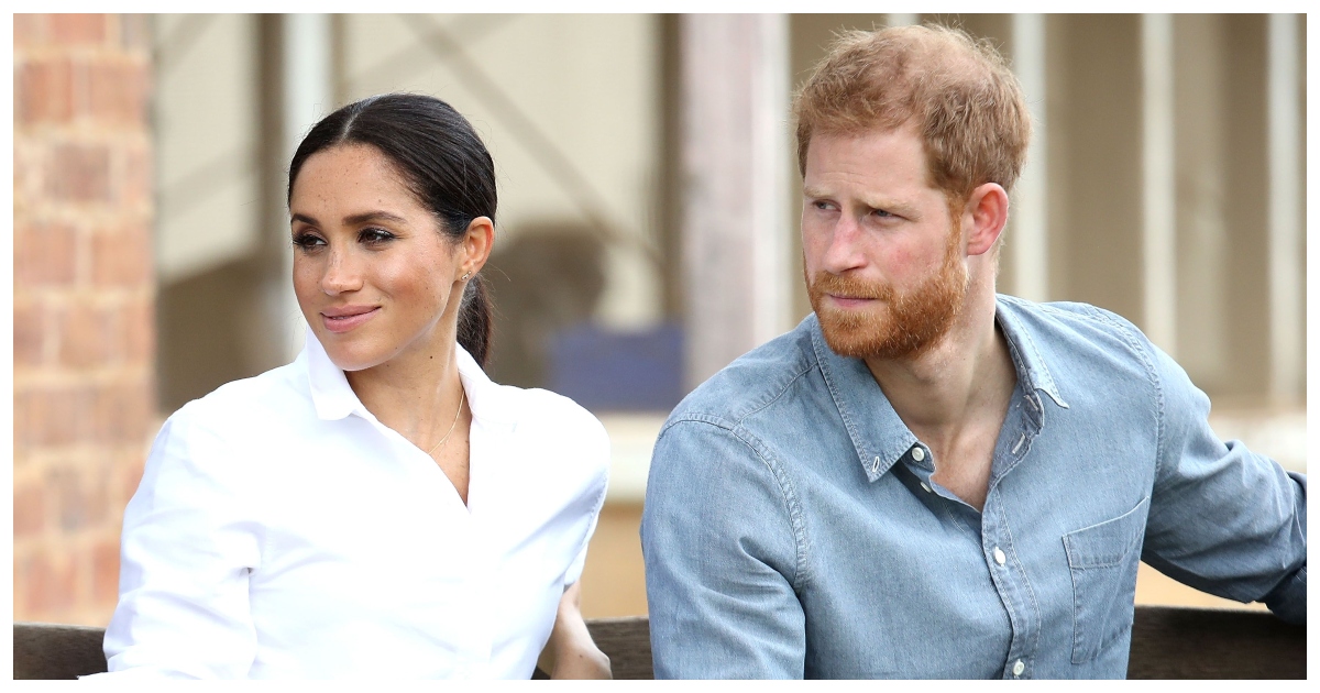 الزوجين الأمير هاري والأميرة ميجان يرتديان الكاجوال
