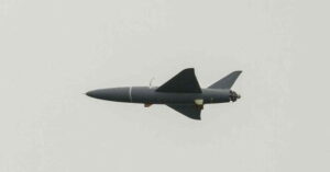 أقوى من شهيد 136.. روسيا تطلب طائرات انتحارية بدون طيار جديدة من طراز Arash 2 من إيران 1 758x504 1