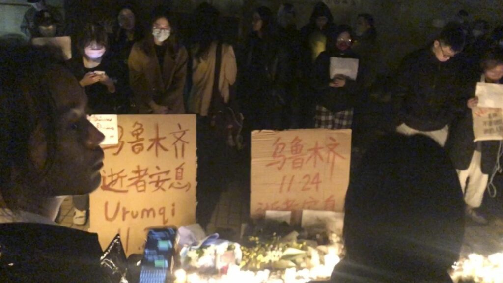 احتجاجات في شنجهاي يوم 26 نوفمبر 2022