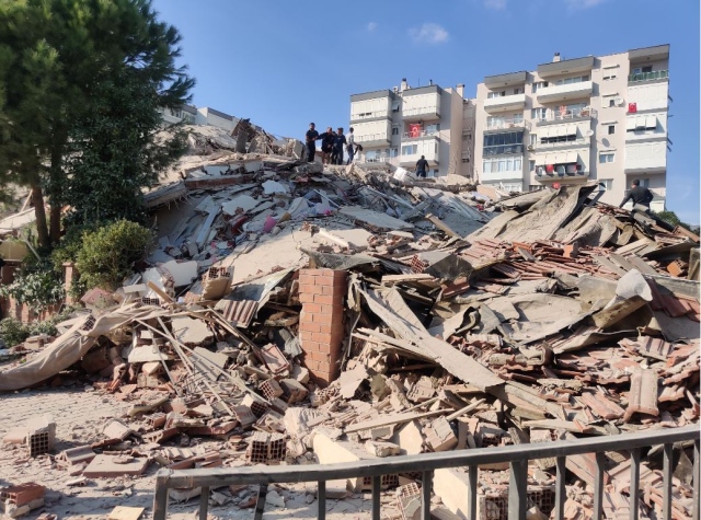 أثار زلزال تركيا