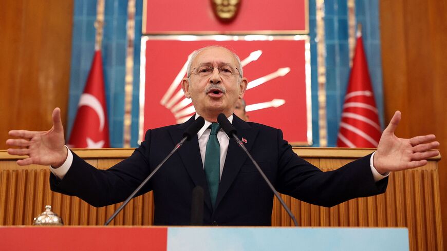 استطلاعات رأي: كليتشدار أوغلو يقترب من اللحاق بأردوغان