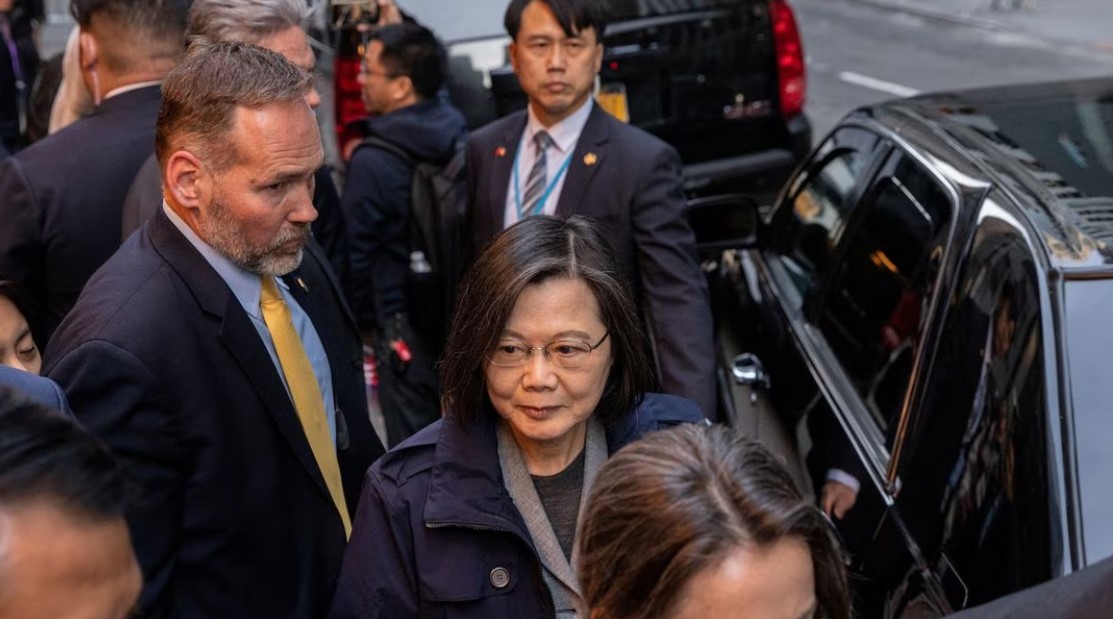 رغم تحذيرات الصين.. رئيسة تايوان تصل إلى الولايات المتحدة