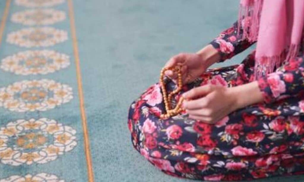 حكم صلاة العيد للنساء بالمنزل