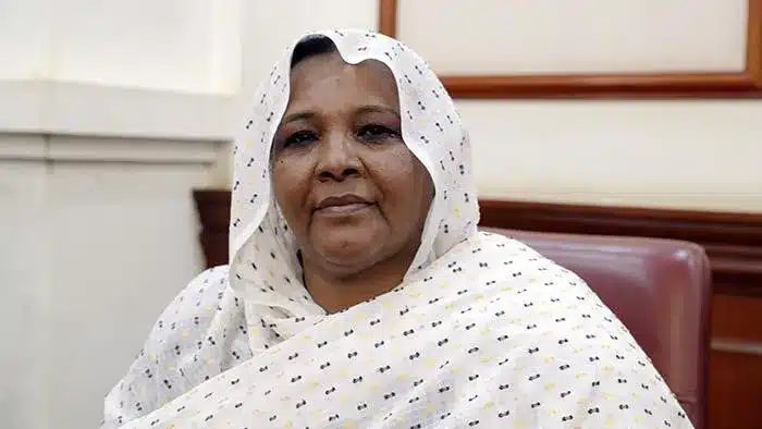 وزيرة العمل والاصلاح الادارى السابقة في السودان، تيسير النوراني