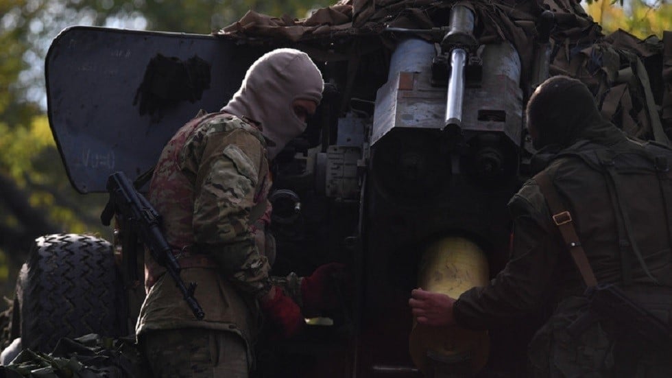 متطوعون بريطانيون وأمريكيون يكشفون عن أسرار هجوم أوكرانيا المضاد