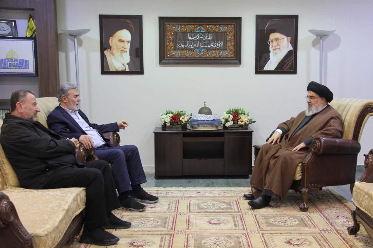 زعيم حزب الله اللبناني يلتقي اثنين من كبار قادة الفصائل الفلسطينية