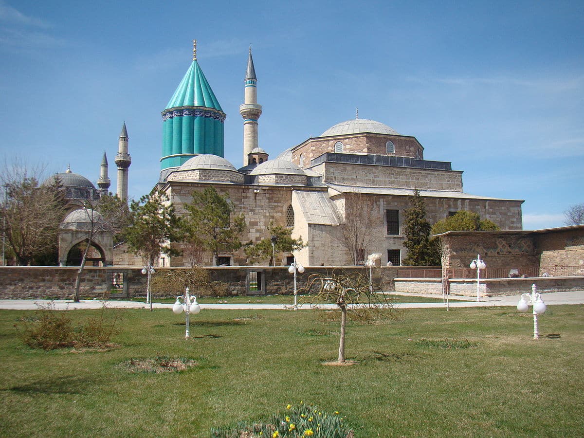 متحف مولانا جلال الدين الرومي في قونية تركيا