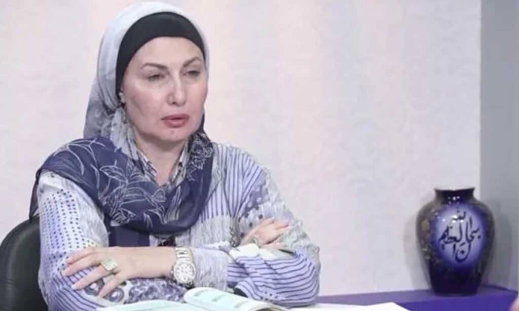 جميلة عزيز: المرض قربني من ربنا وسبب ارتدائي الحجاب