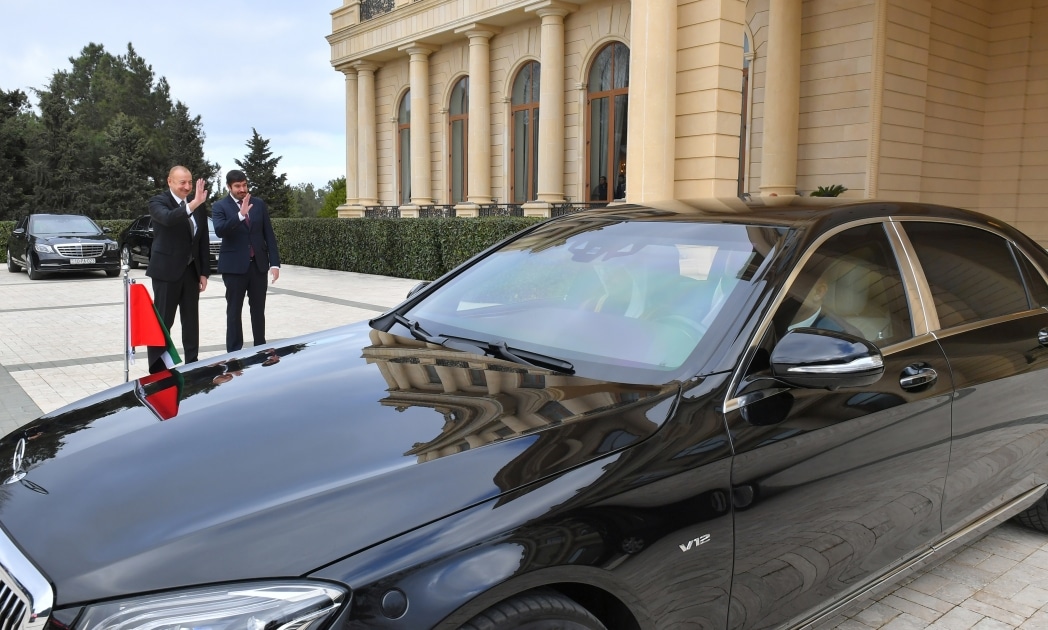 لقاء موسع بين رئيسي أذربيجان ودولة الإمارات9