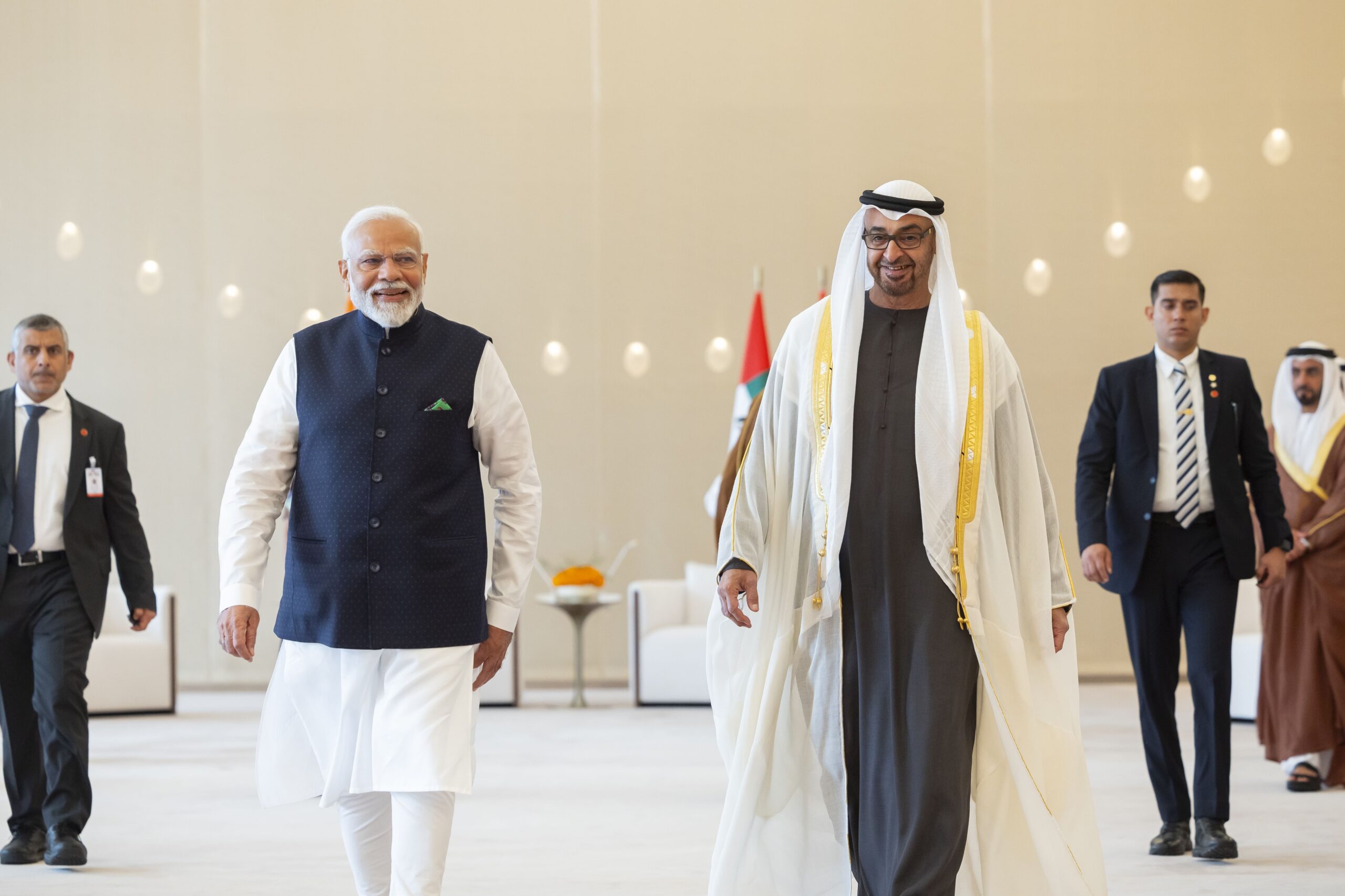 رئيس الوزراء الهندي ناريندرا مودي والشيخ محمد بن زايد