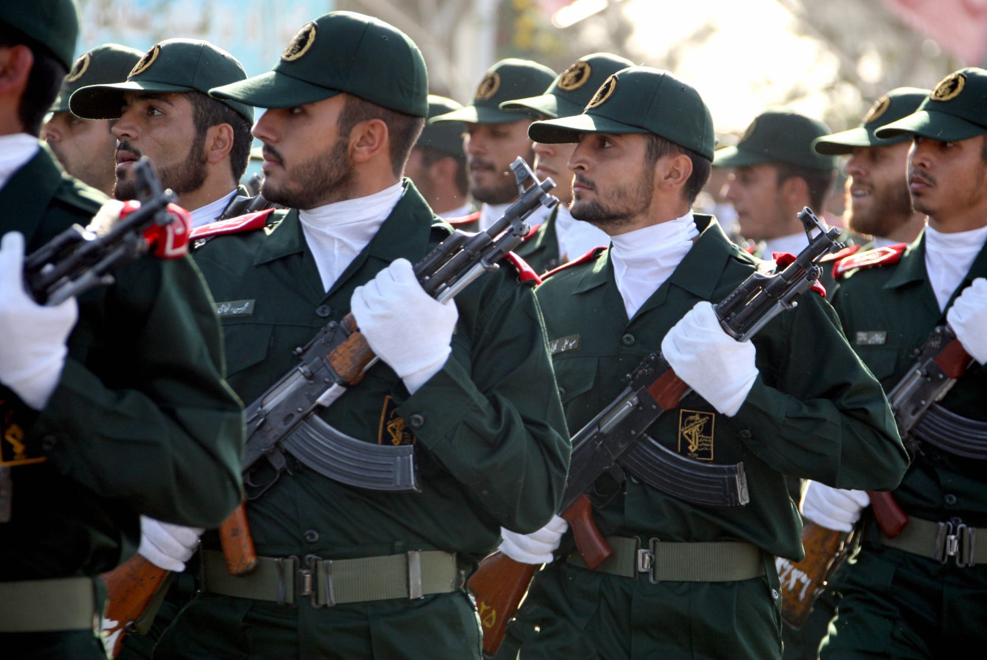 كندا تستعد لتصنيف الحرس الثوري الإيراني منظمة إرهابية