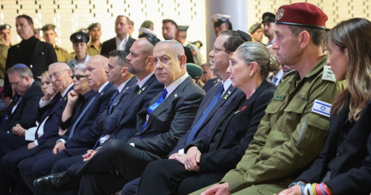 حرب بين نتنياهو والجنرالات في إسرائيل