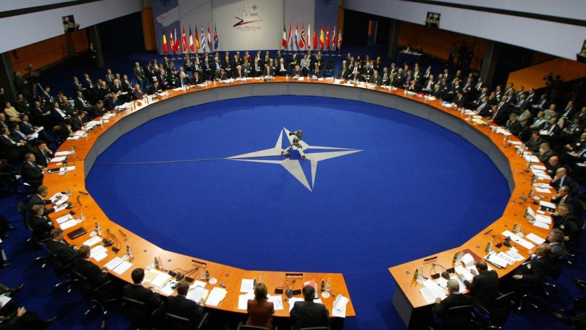 الانتخابات الأوروبية وقمة الناتو