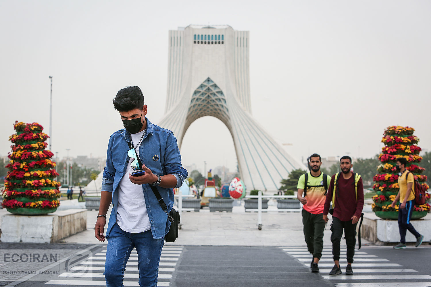 المشكلات الاقتصادية والشباب في إيران