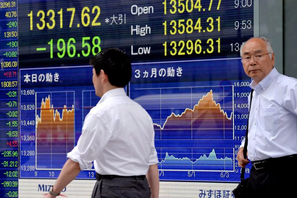الأسهم اليابانية تسجل مكاسب شهرية في مايو